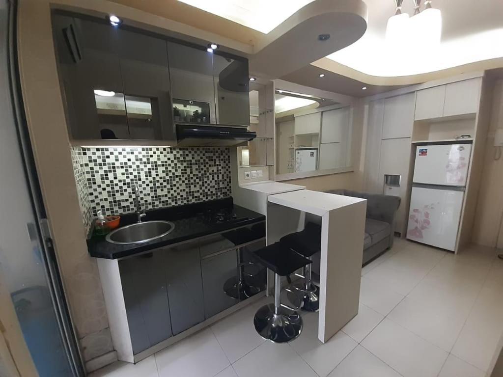 Apartemen Bassura City By Globy Property 雅加达 外观 照片