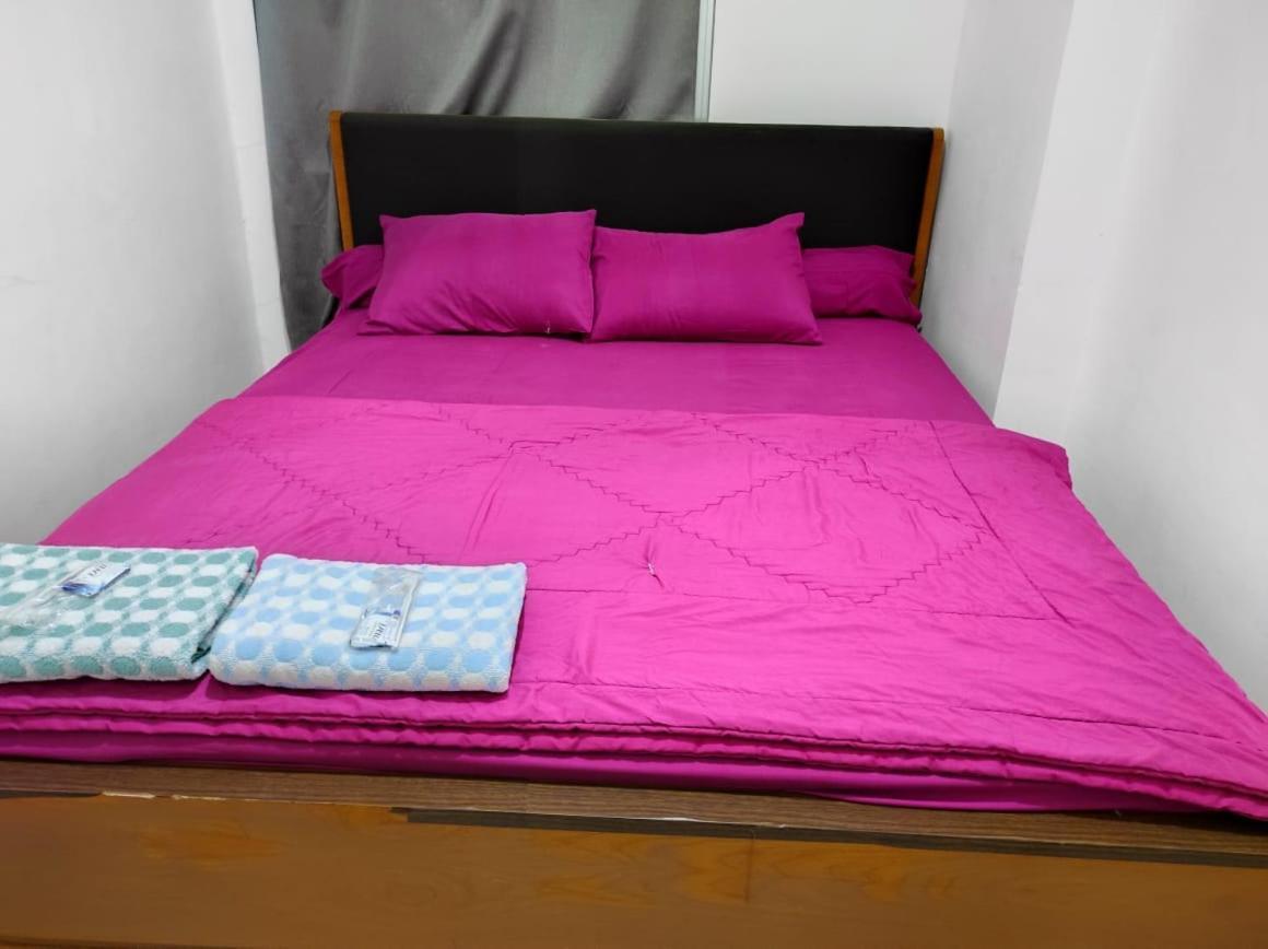 Apartemen Bassura City By Globy Property 雅加达 外观 照片