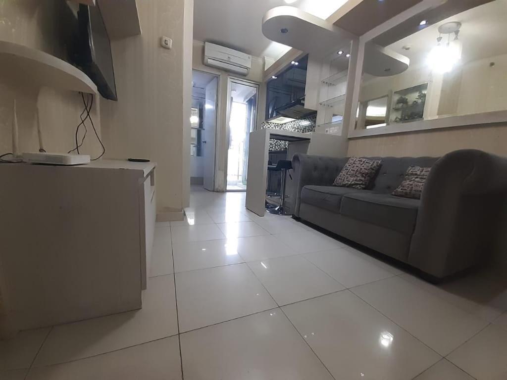Apartemen Bassura City By Globy Property 雅加达 外观 照片